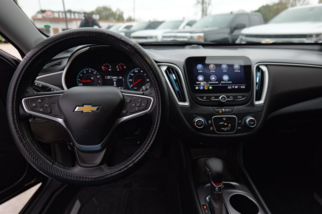 2022 Chevrolet Malibu Image 43