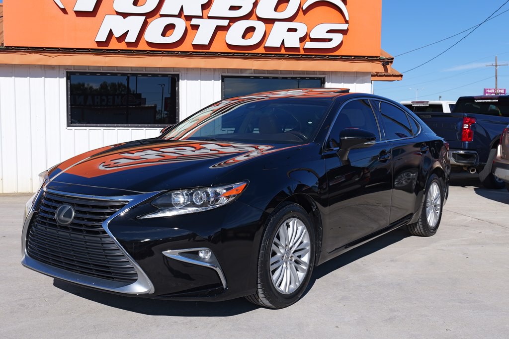 2017 Lexus ES Image 49