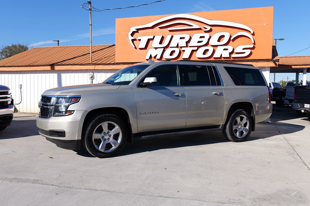 2017 Chevrolet Suburban Image 9