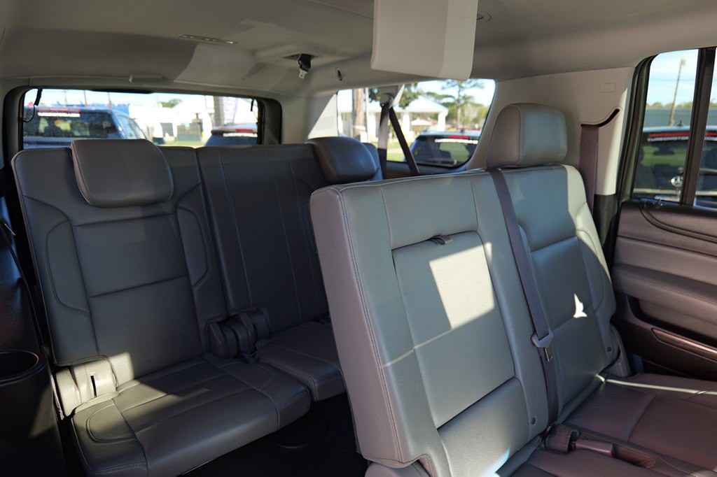 2017 Chevrolet Suburban Image 26