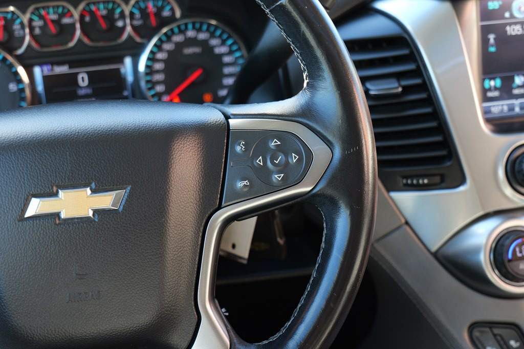 2017 Chevrolet Suburban Image 37