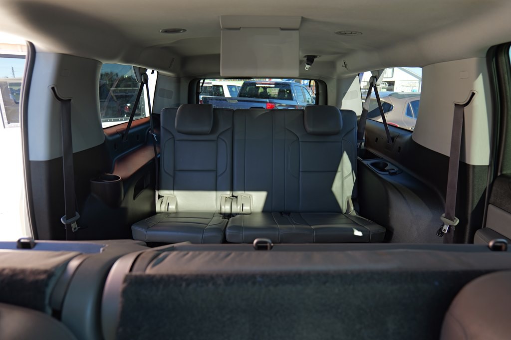 2017 Chevrolet Suburban Image 44