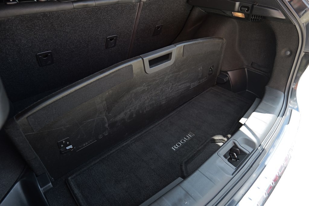 2017 Nissan Rogue Image 16