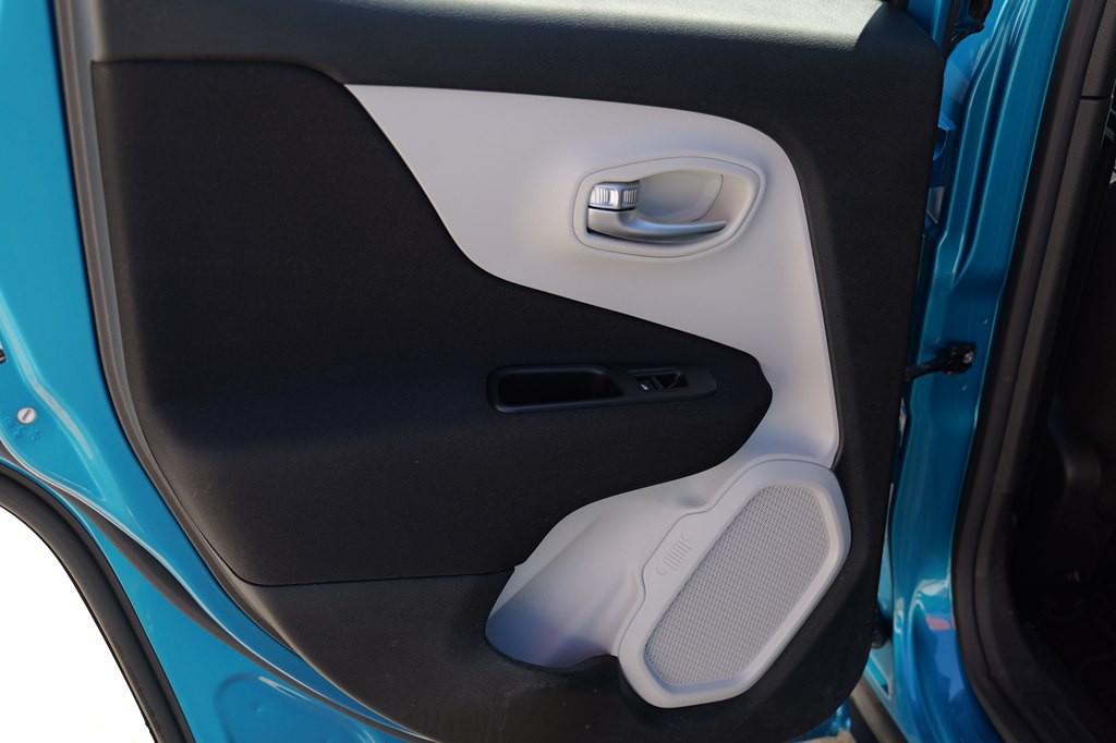 2021 Jeep Renegade Image 29