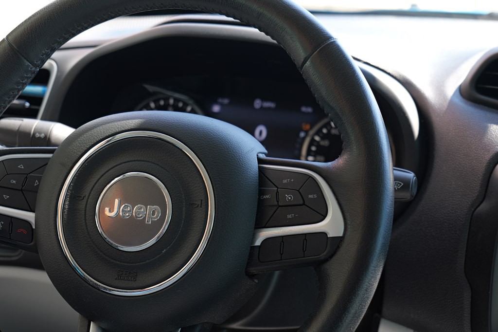 2021 Jeep Renegade Image 48