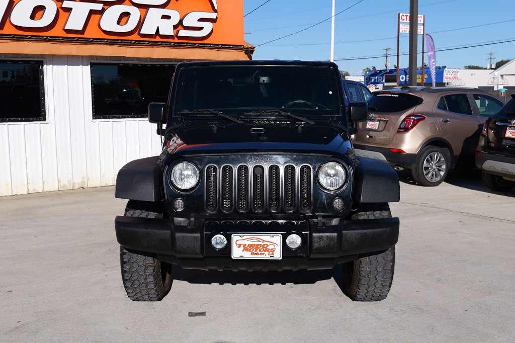 2017 Jeep Wrangler Unlimited Image 2