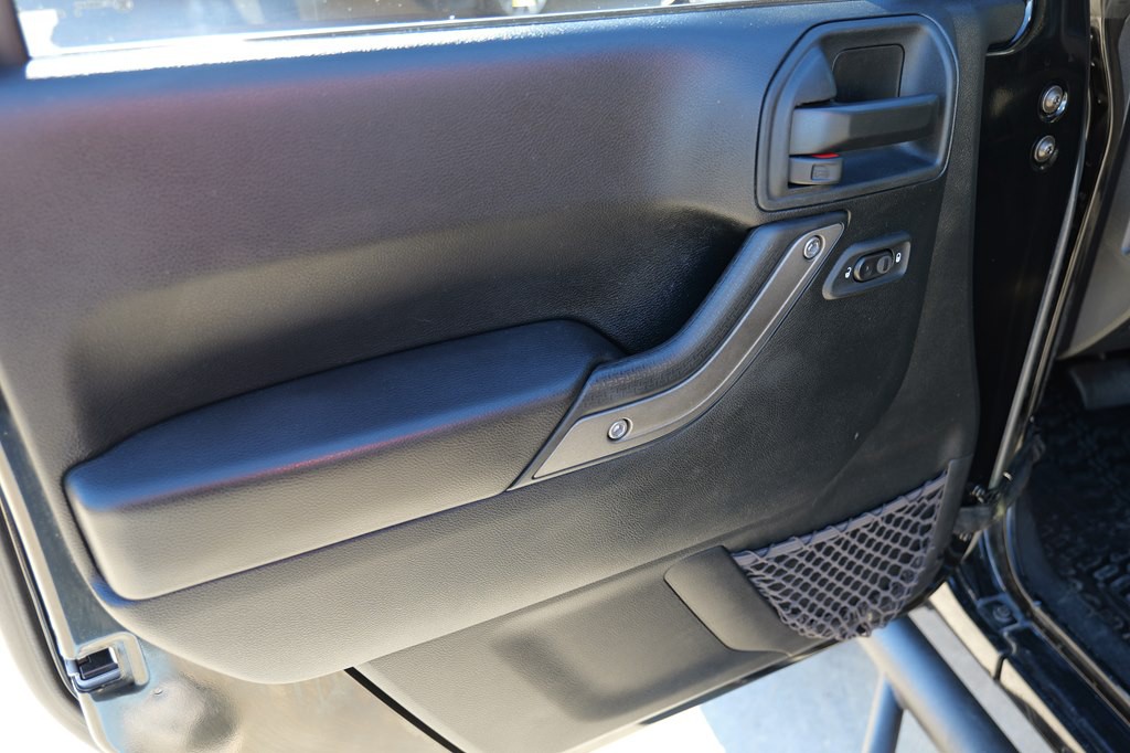 2017 Jeep Wrangler Unlimited Image 11