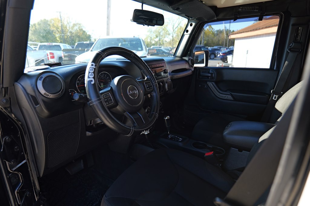 2017 Jeep Wrangler Unlimited Image 13