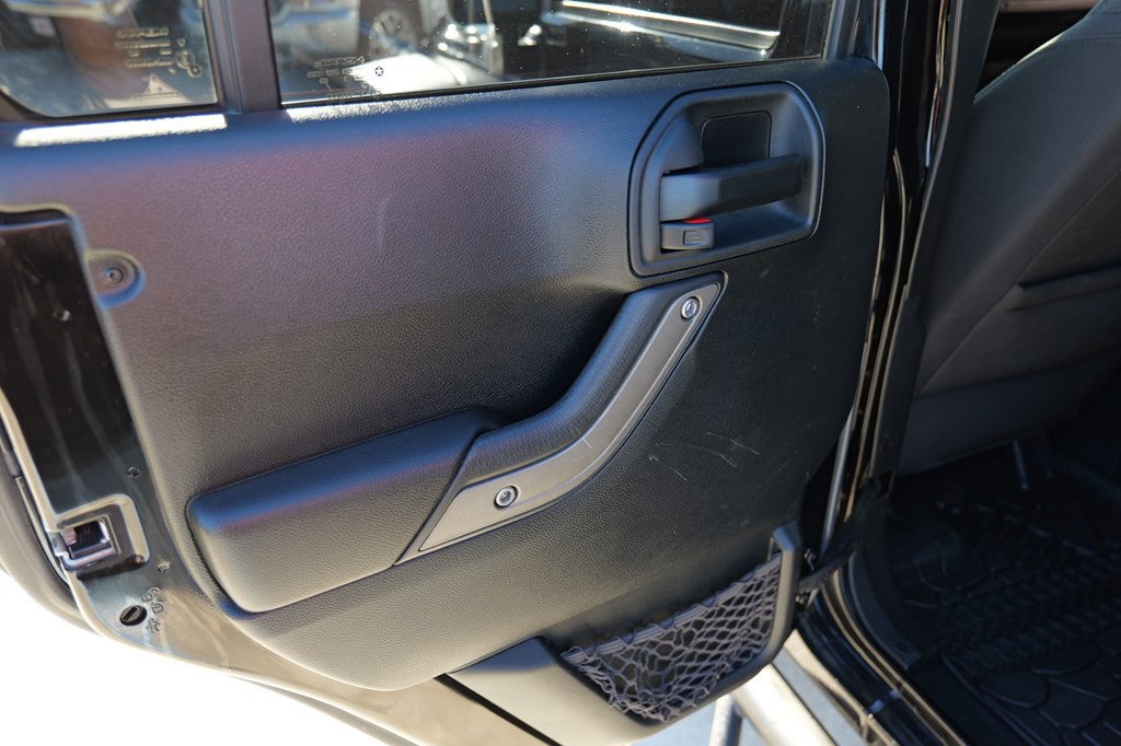 2017 Jeep Wrangler Unlimited Image 15