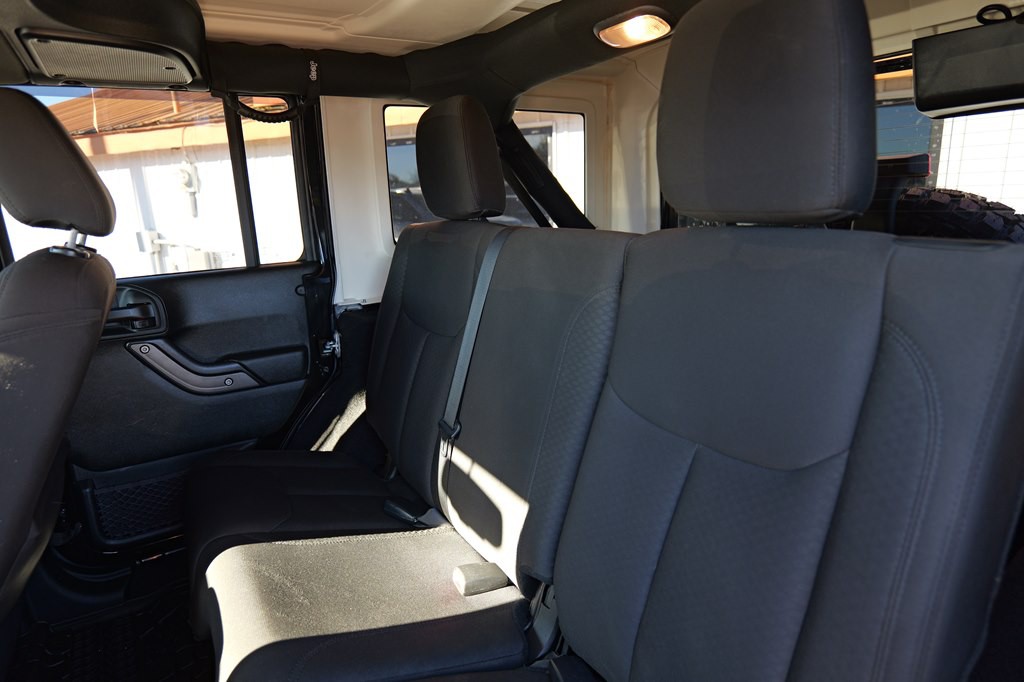 2017 Jeep Wrangler Unlimited Image 18