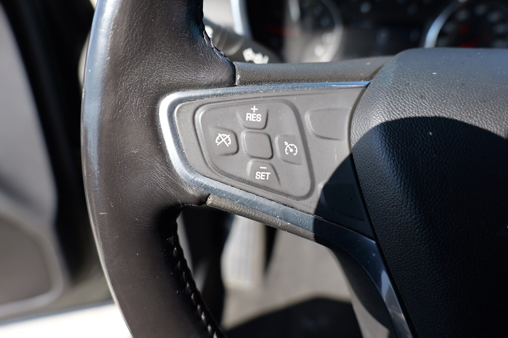 2019 Chevrolet Equinox Image 17