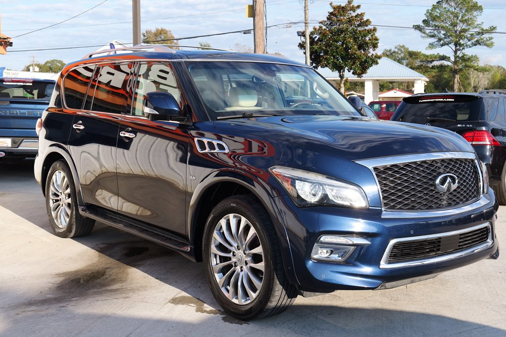 2017 INFINITI QX80 Image 3