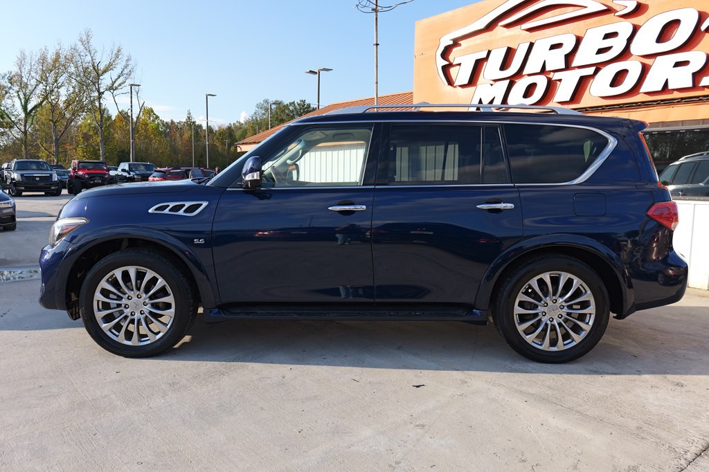 2017 INFINITI QX80 Image 10