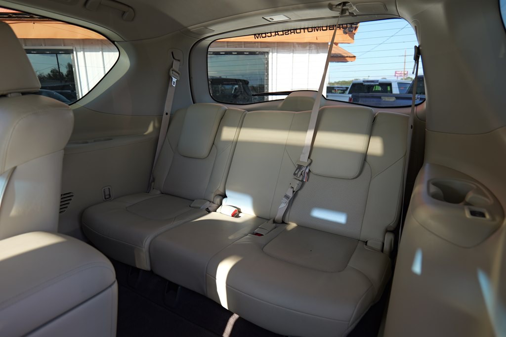 2017 INFINITI QX80 Image 20