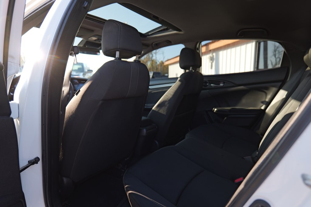 2019 Honda Civic Image 15