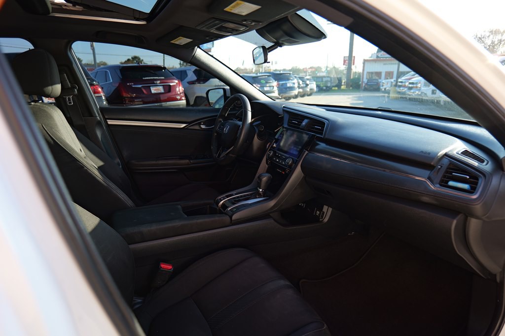 2019 Honda Civic Image 26