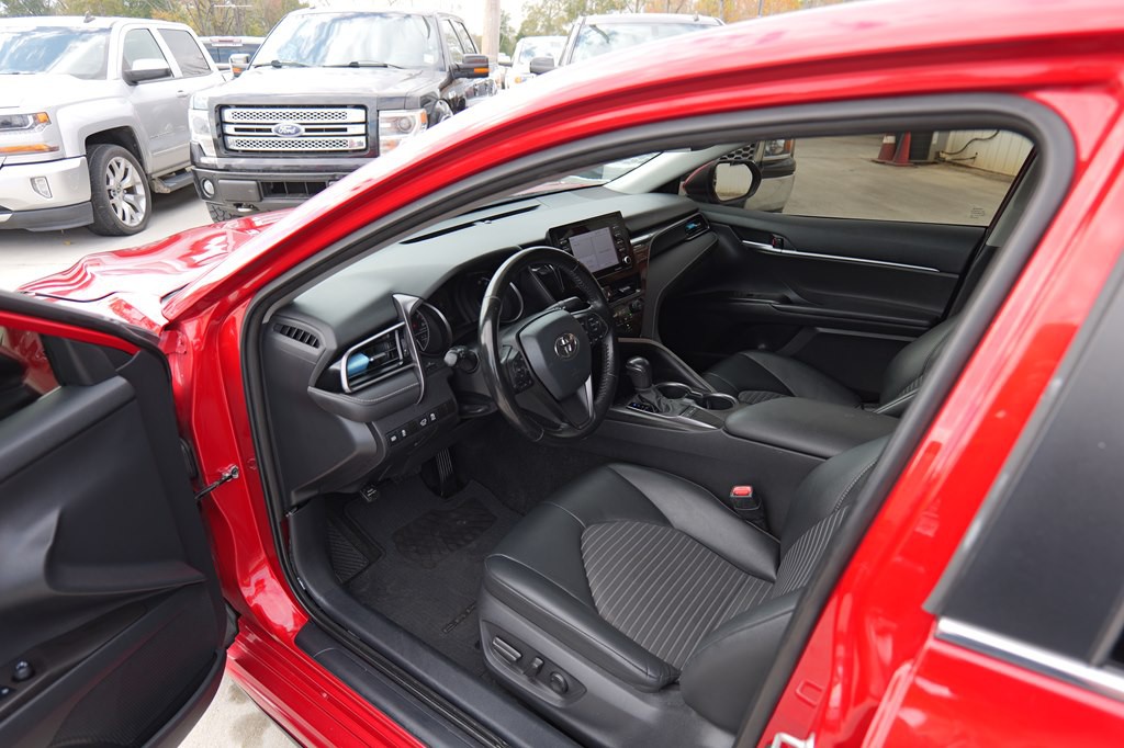 2023 Toyota Camry Image 11