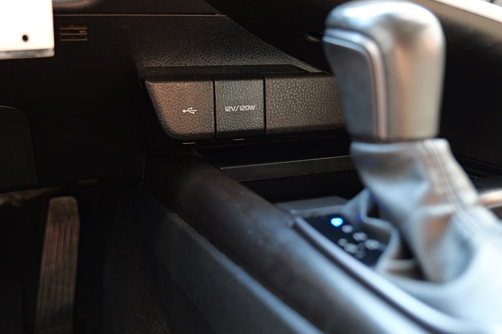 2023 Toyota Camry Image 38