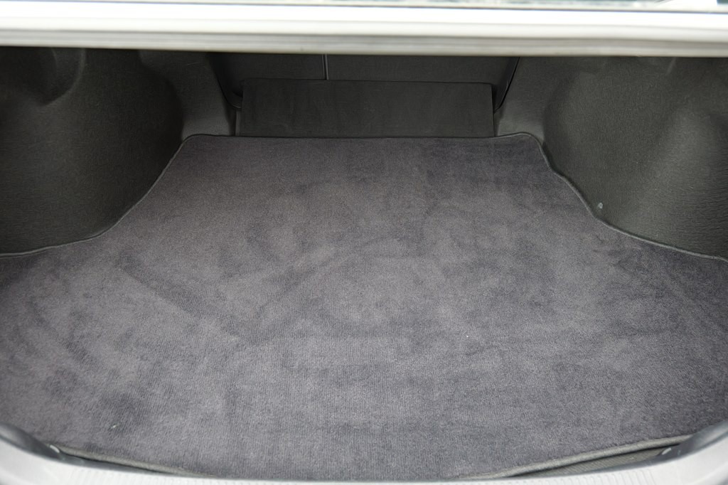 2020 Toyota Camry Image 22