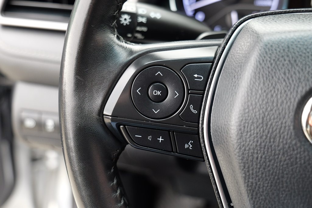 2020 Toyota Camry Image 35