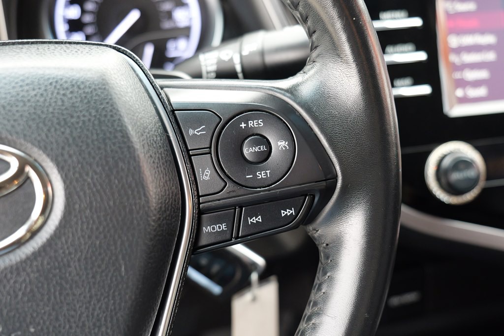 2020 Toyota Camry Image 36