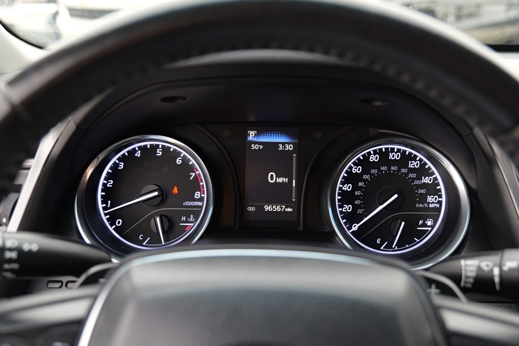 2020 Toyota Camry Image 37