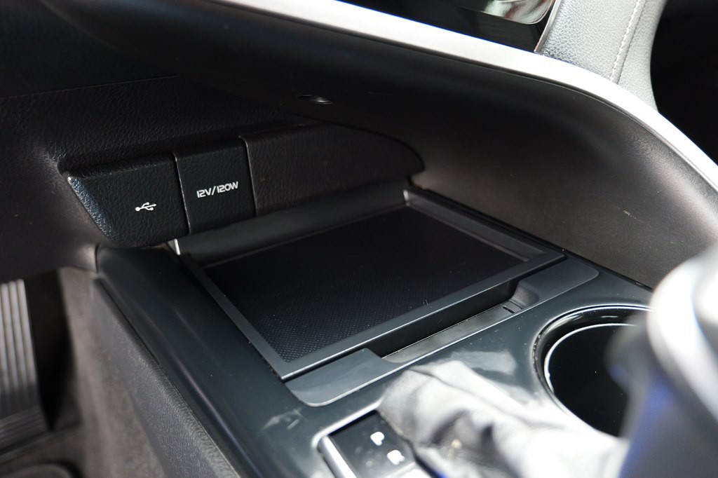 2020 Toyota Camry Image 48