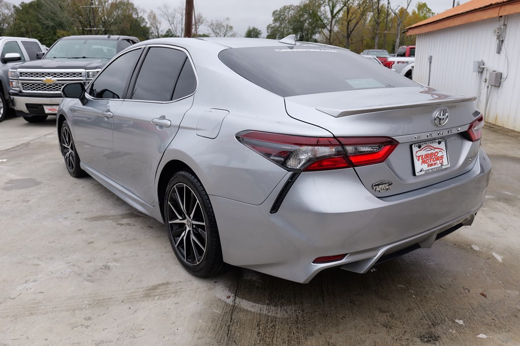 2023 Toyota Camry Image 7