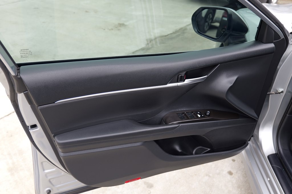 2023 Toyota Camry Image 11