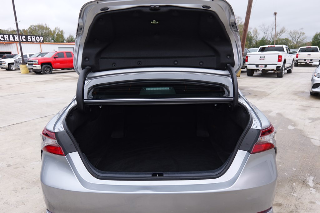 2023 Toyota Camry Image 20