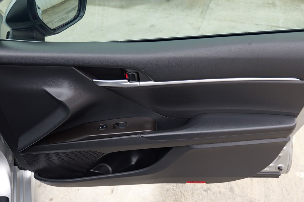 2023 Toyota Camry Image 27