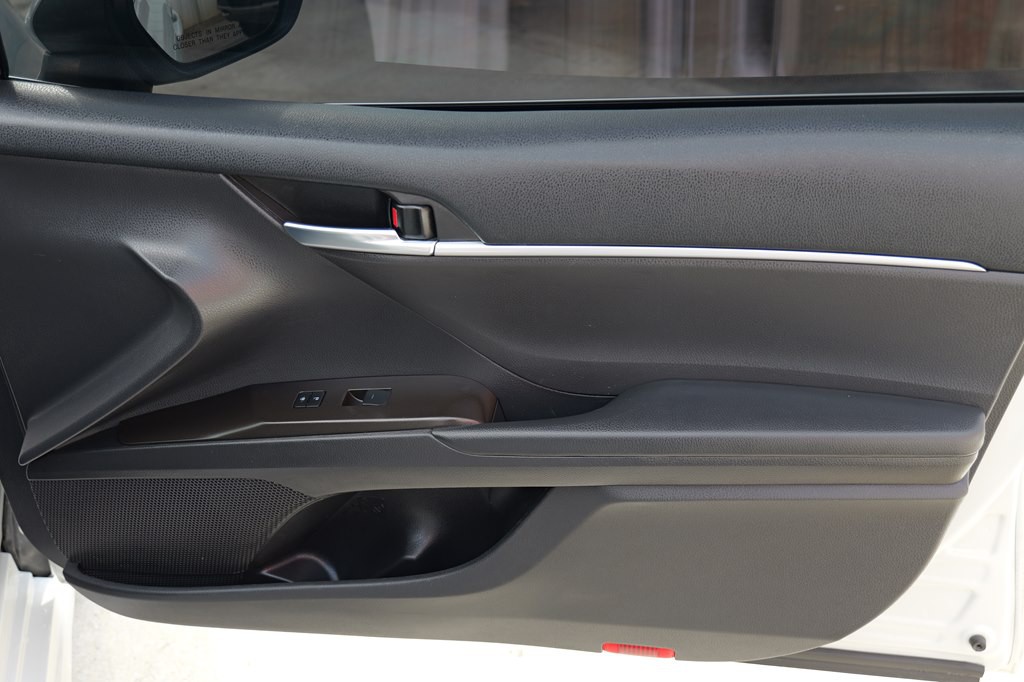 2023 Toyota Camry Image 25