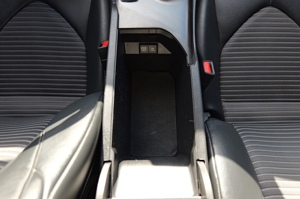 2023 Toyota Camry Image 40