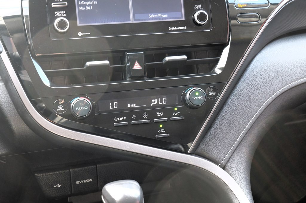 2023 Toyota Camry Image 42