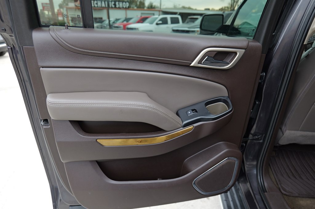 2017 GMC Yukon Image 14