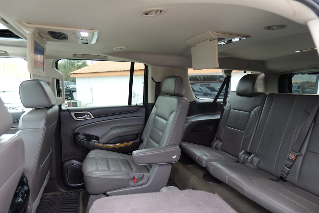 2017 GMC Yukon Image 17