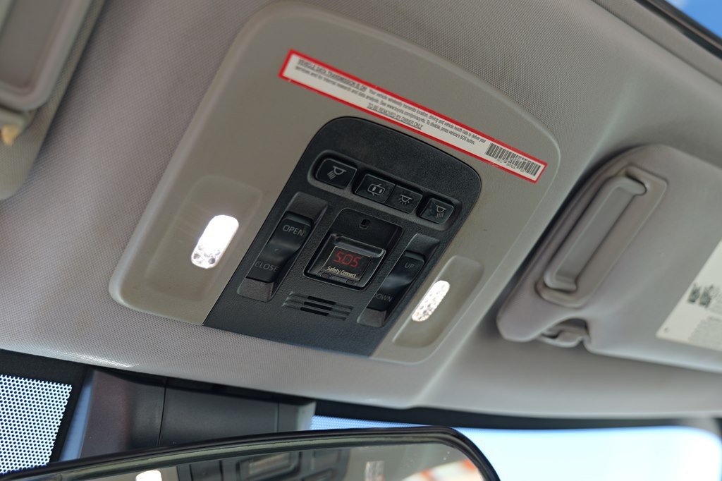 2019 Toyota Camry Image 21