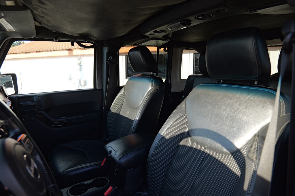 2016 Jeep Wrangler Unlimited Image 14