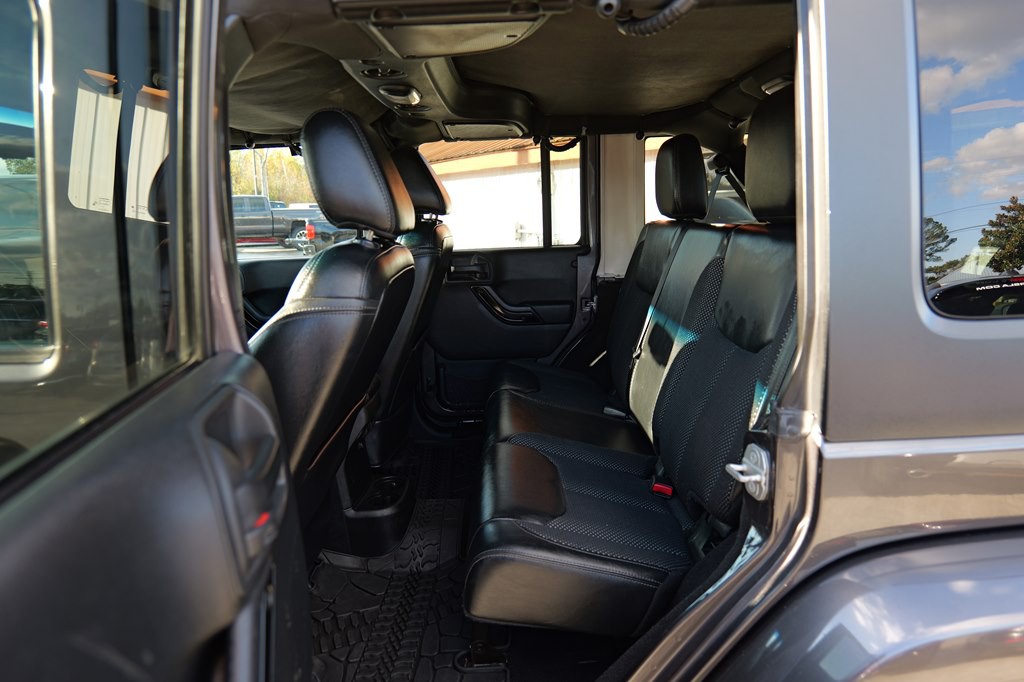 2016 Jeep Wrangler Unlimited Image 16