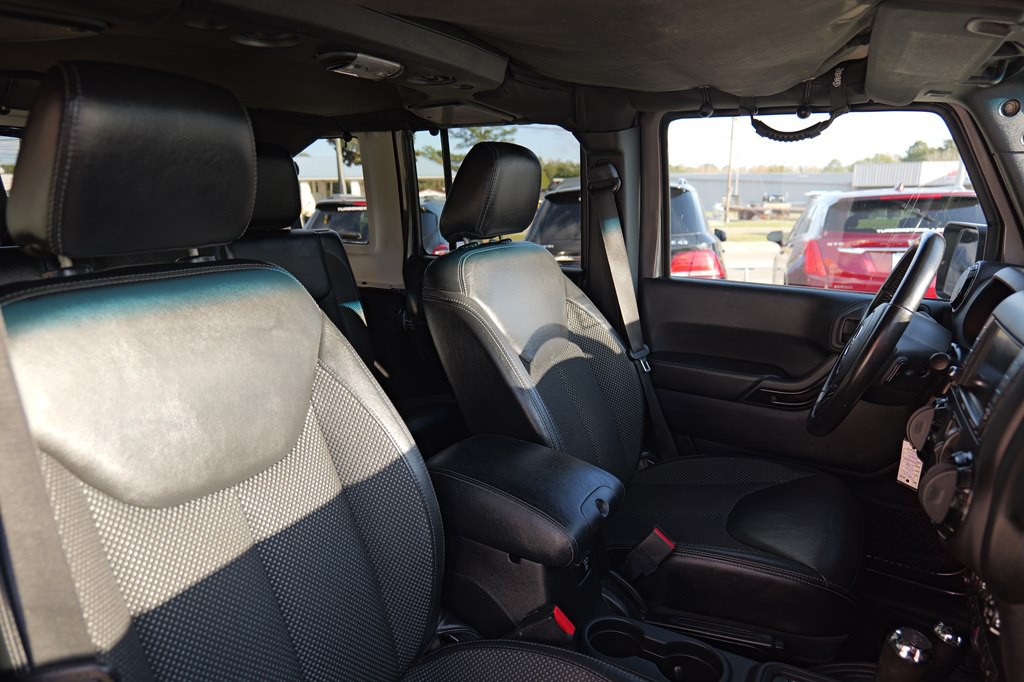 2016 Jeep Wrangler Unlimited Image 23
