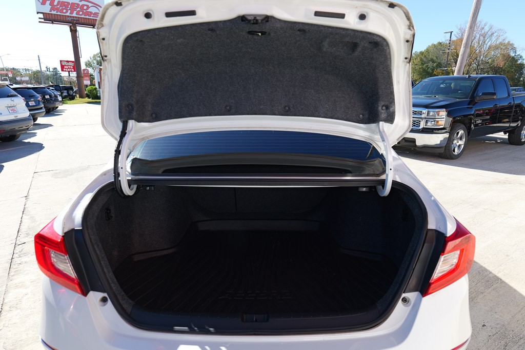 2020 Honda Accord Image 18