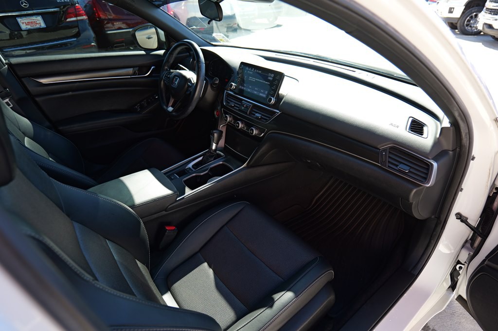 2020 Honda Accord Image 26