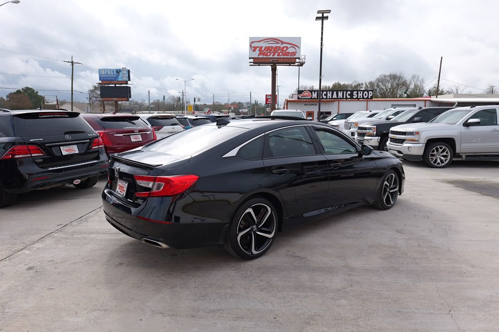 2022 Honda Accord Image 5