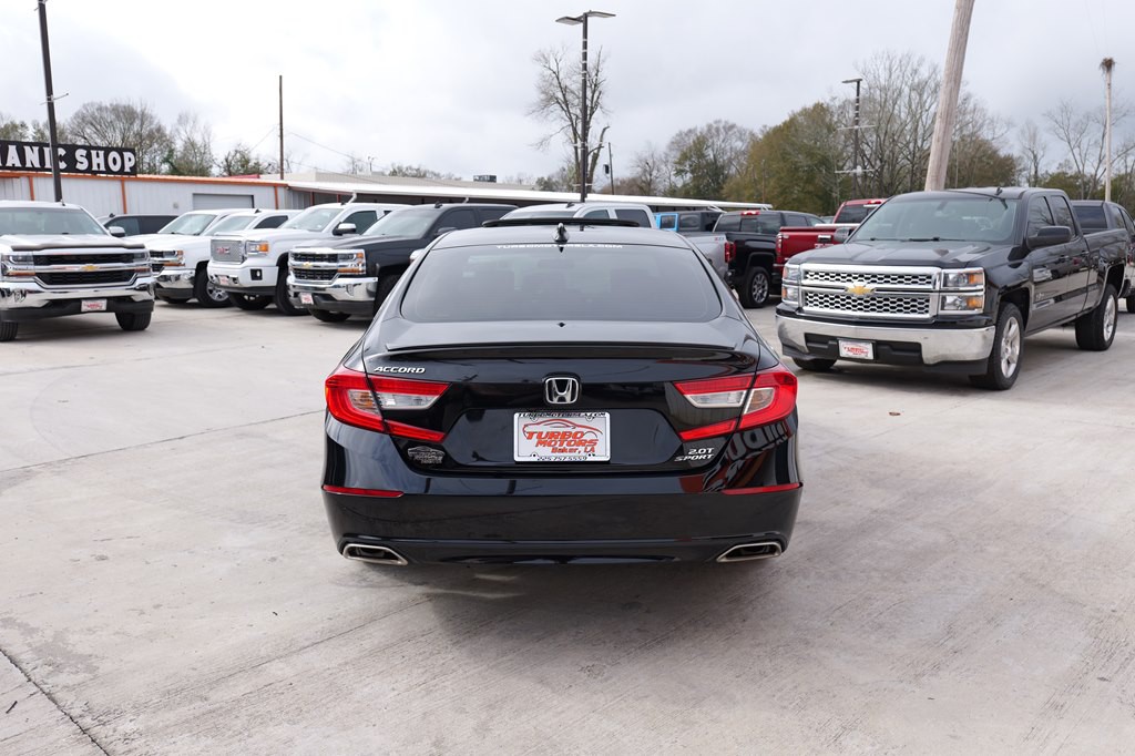 2022 Honda Accord Image 6