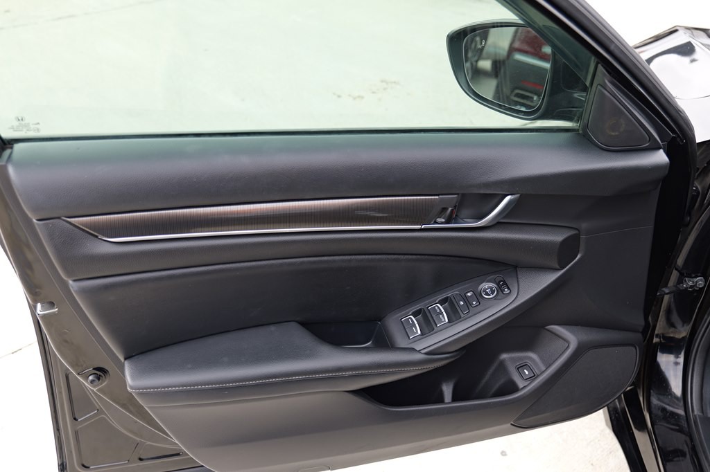 2022 Honda Accord Image 10