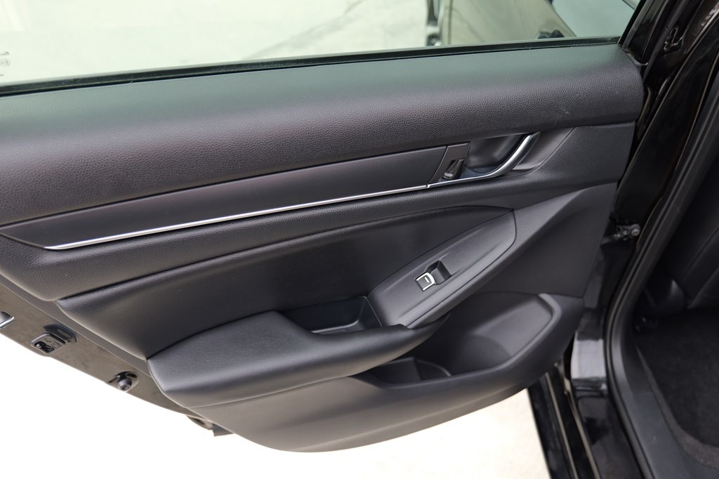 2022 Honda Accord Image 14