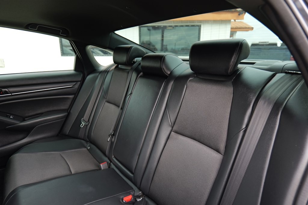 2022 Honda Accord Image 17