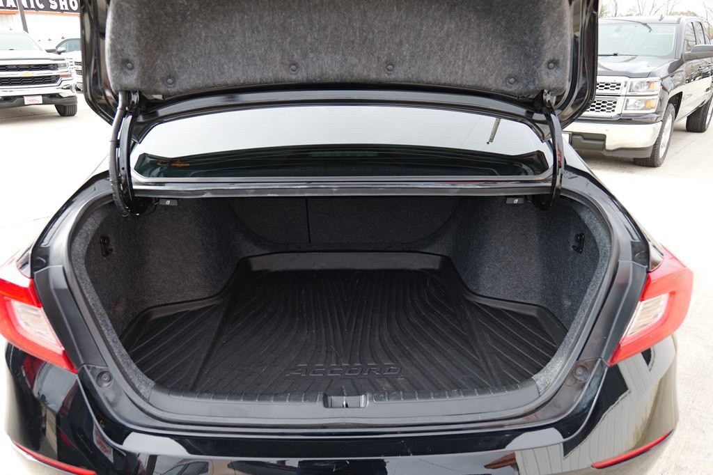 2022 Honda Accord Image 18