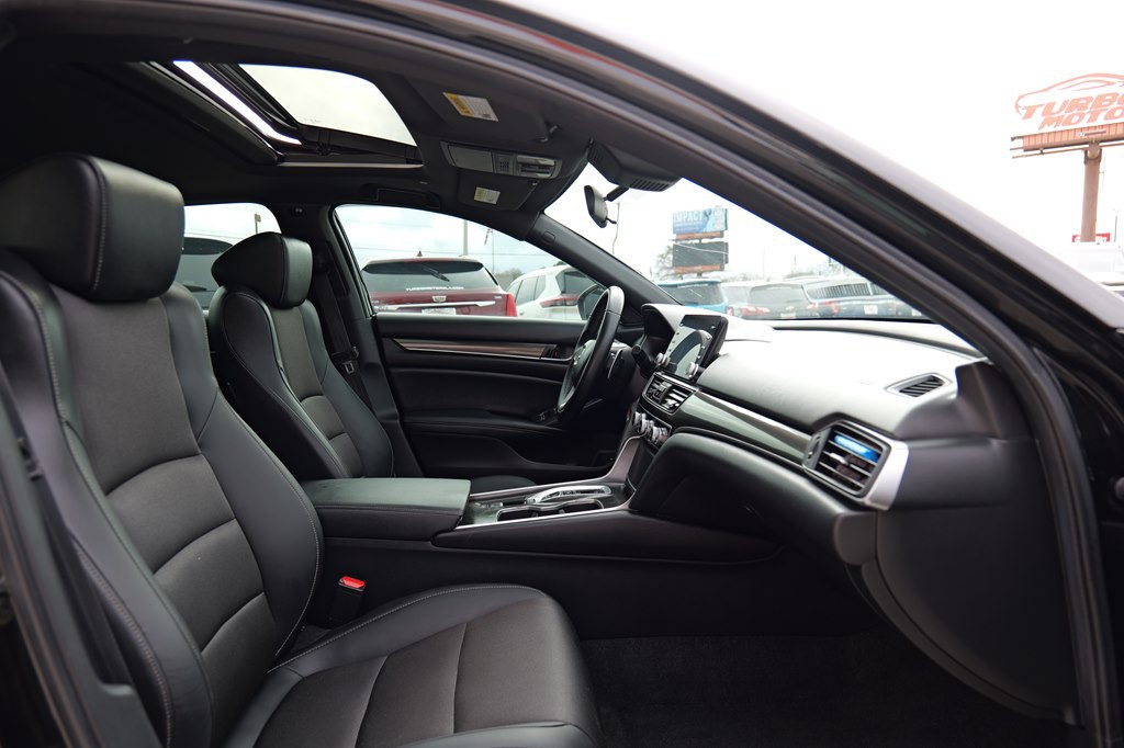 2022 Honda Accord Image 25