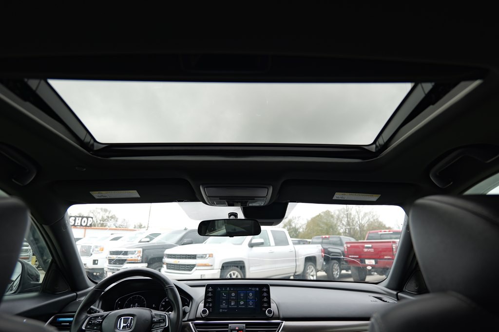 2022 Honda Accord Image 42